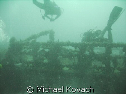 Diving the Robert Edmister in 73 feet of water near Fort ... by Michael Kovach 